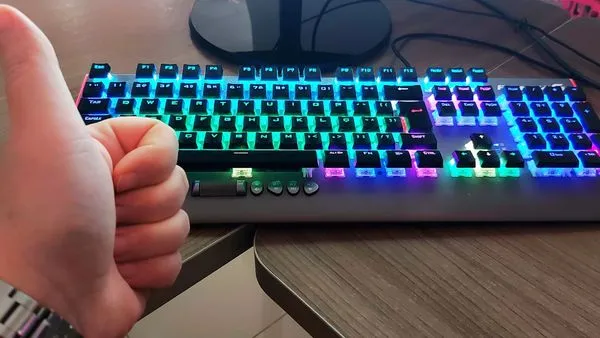 Teclado Mecânico RGB CRUISER Fortrek Vale a Pena?