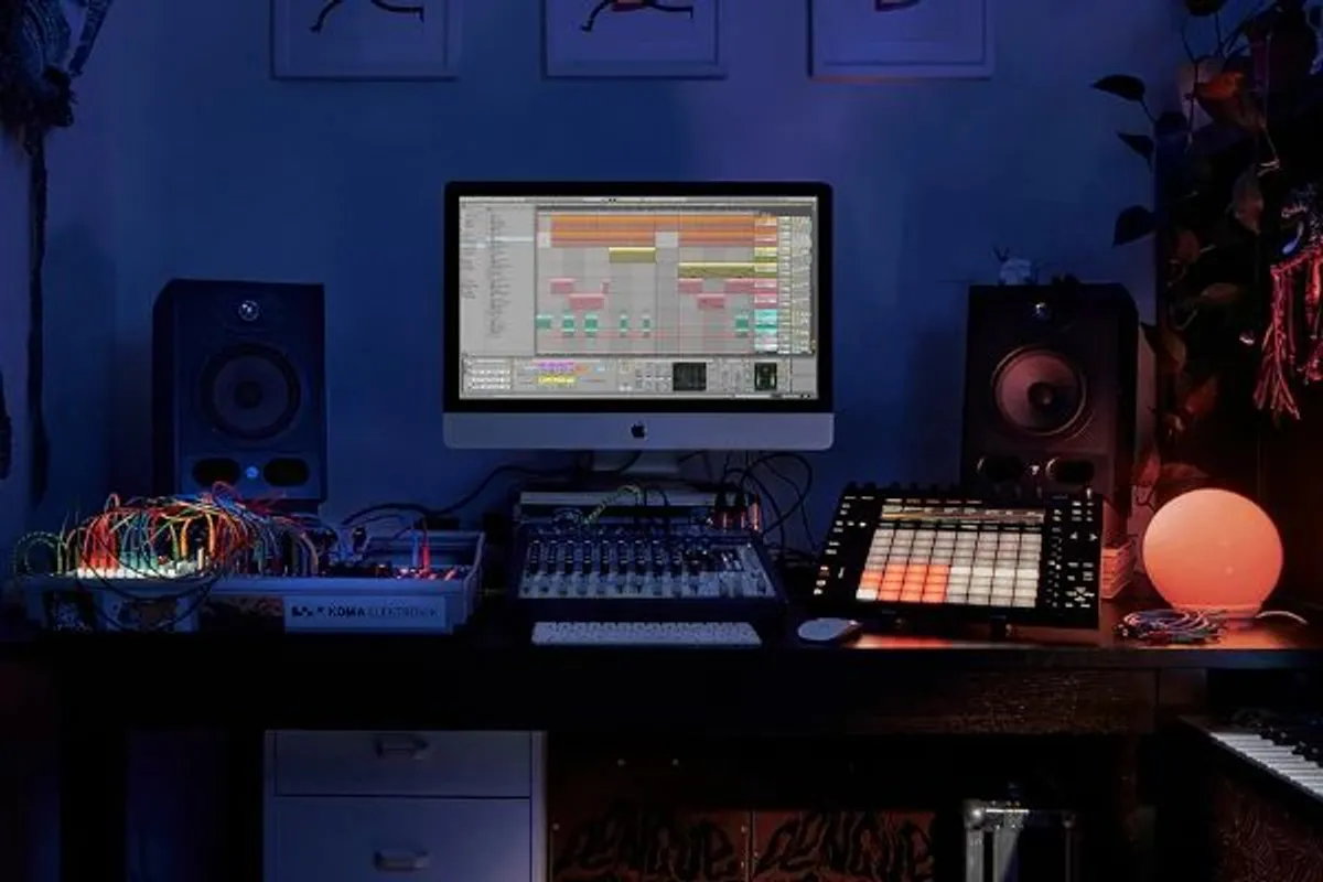 Home Studio tradicional com Ableton Live