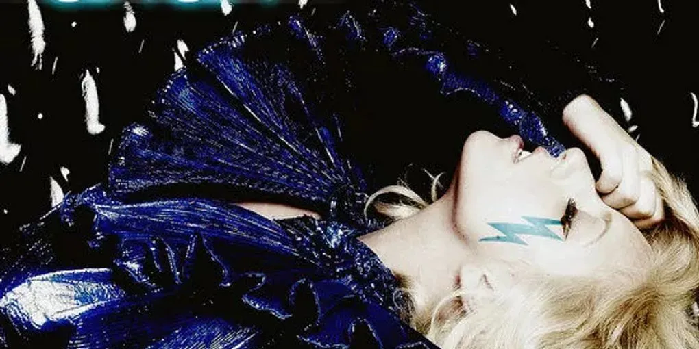 Sintetizado a Música “Just Dance” da Lady GaGa