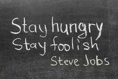 frase famosa steve jobs stay hungry stay foolish