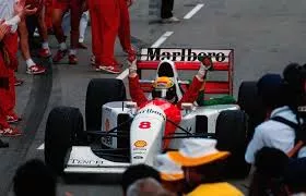 ayrton senna vencendo