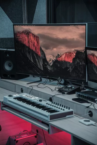 tela monitor teclado musical home studo